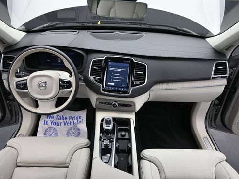Certified 2025 Volvo XC90 B6 Ultra w/ Protection Package AWD/4WD image 22