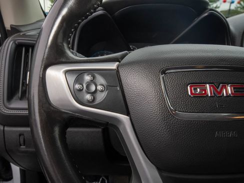 Used 2018 GMC Canyon SLE RWD image 19