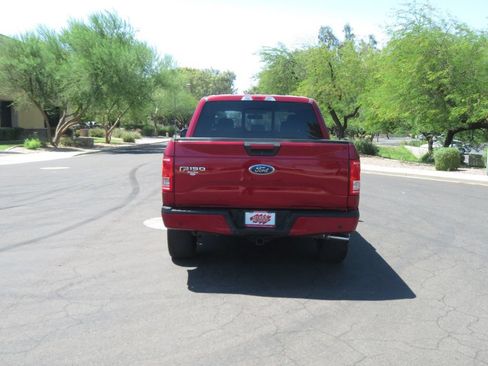 Used 2016 Ford F150 XLT w/ Equipment Group 302A Luxury AWD/4WD image 12