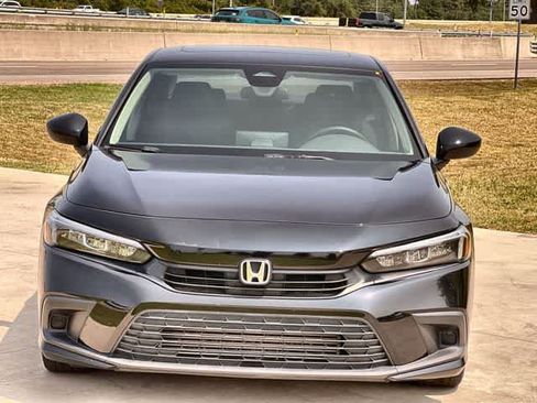 Used 2024 Honda Civic EX image 7