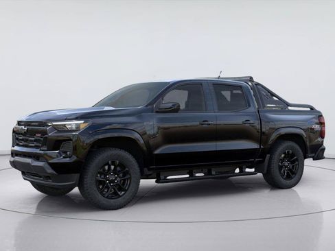 New 2026 Chevrolet Colorado Z71 w/ Midnight Edition AWD/4WD image 2