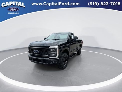 Used 2024 Ford F250 XL w/ STX Appearance Package AWD/4WD image 4