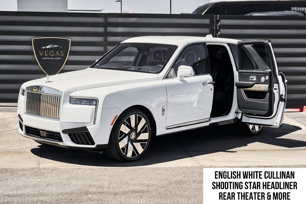 Used 2025 Rolls-Royce Cullinan AWD/4WD image 1