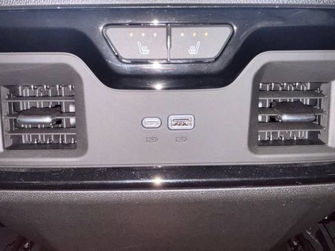 Used 2026 GMC Sierra 1500 AT4 w/ AT4 Premium Package AWD/4WD image 32
