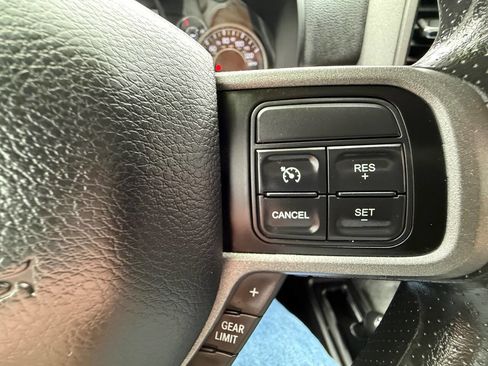 Used 2020 RAM 2500 Tradesman w/ Chrome Appearance Group image 22