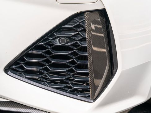 Used 2021 Audi RS 6 w/ Carbon Optic Package AWD/4WD image 28
