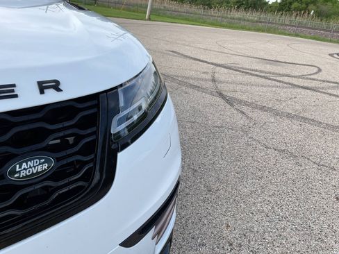 Used 2020 Land Rover Range Rover Velar R-Dynamic S AWD/4WD image 46