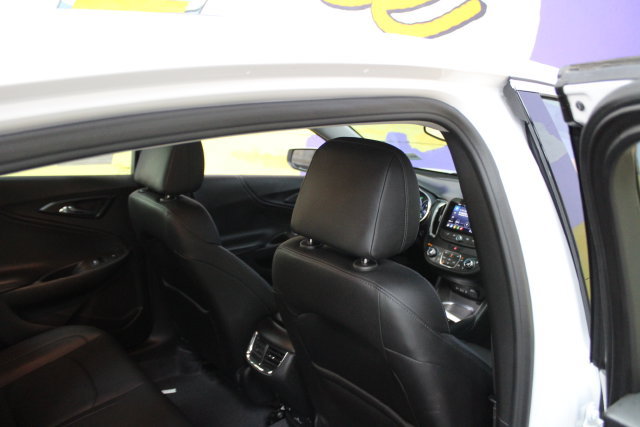 Used 2022 Chevrolet Malibu Premier FWD image 10