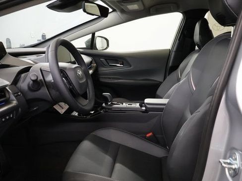 New 2027 Toyota Prius XLE FWD image 12