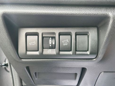 Used 2022 Subaru Outback Premium AWD/4WD image 13