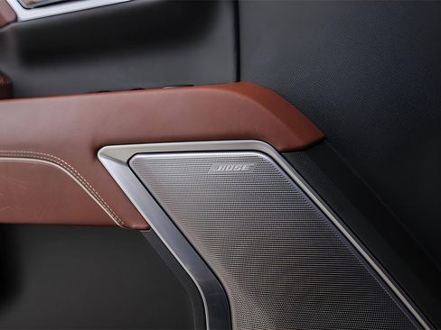 Used 2025 GMC Sierra 2500 Denali Ultimate image 24