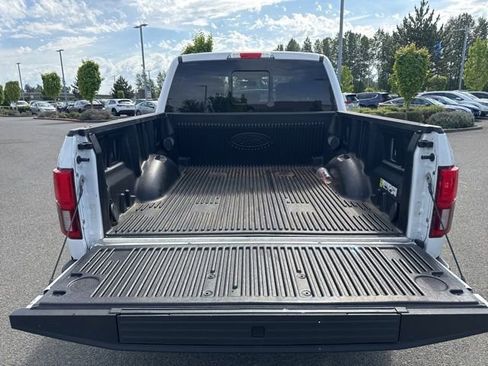 Used 2020 Ford F150 Lariat w/ Equipment Group 502A Luxury AWD/4WD image 12
