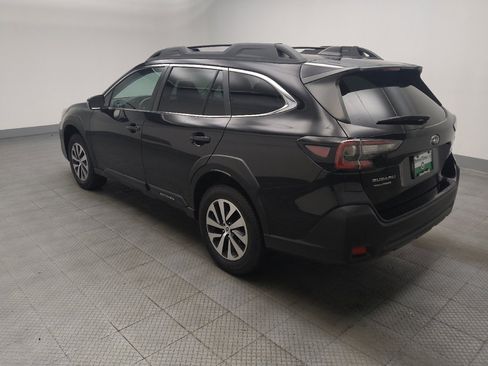 Used 2023 Subaru Outback Premium AWD/4WD image 3