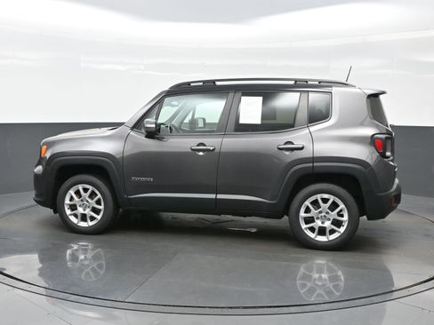 Used 2021 Jeep Renegade Limited image 3