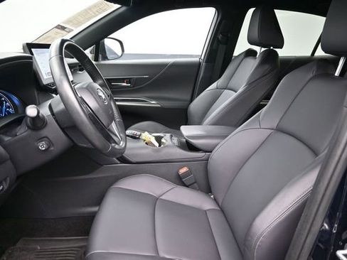 Used 2024 Toyota Venza XLE AWD/4WD image 26