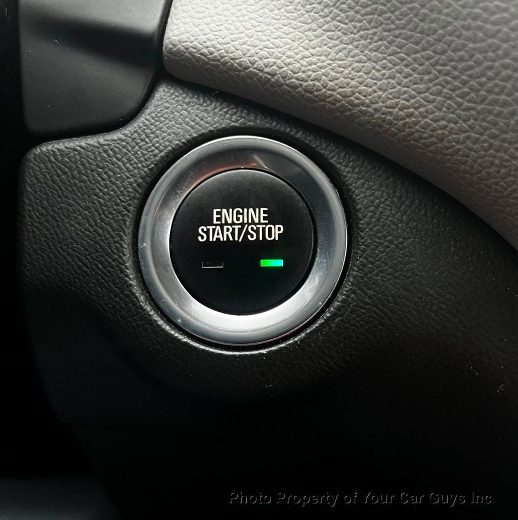 Used 2020 Chevrolet Equinox LS w/ LS Convenience Package FWD image 26
