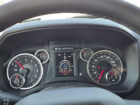 New 2025 RAM 1500 Big Horn AWD/4WD image 16