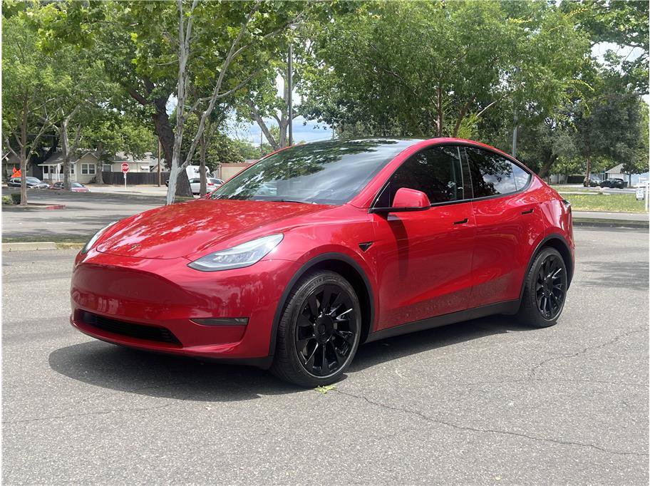 Used 2021 Tesla Model Y Long Range AWD/4WD image 3