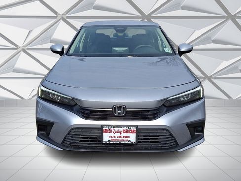 Used 2023 Honda Civic LX image 3