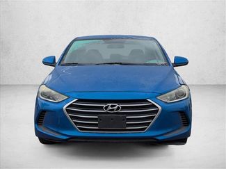 Used 2017 Hyundai Elantra SE video 2