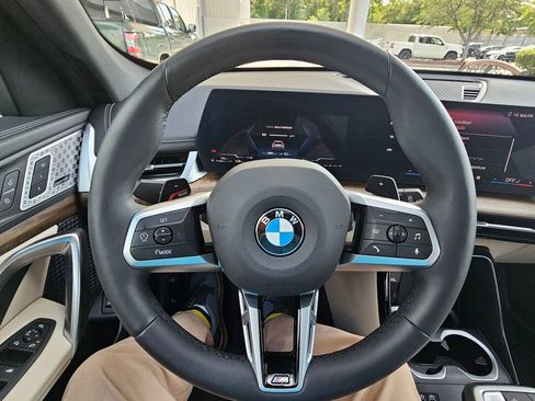 Used 2025 BMW X1 xDrive28i w/ M Sport Package AWD/4WD image 24