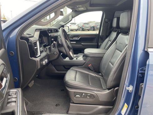 Used 2024 GMC Sierra 1500 Denali w/ Denali Reserve Package image 10