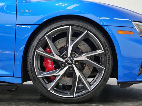 Used 2022 Audi R8 V10 RWD image 37