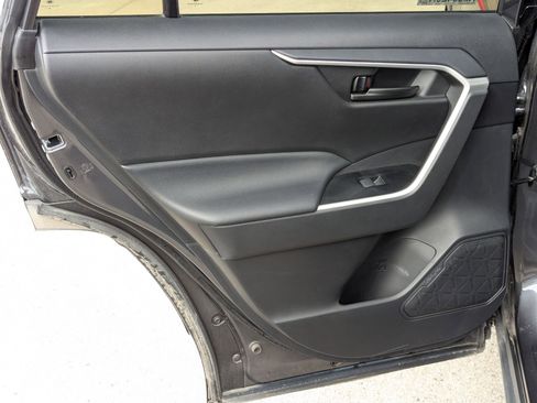 Used 2023 Toyota RAV4 LE image 16