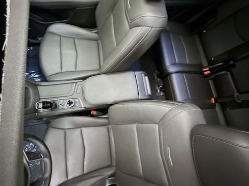 Used 2024 Cadillac XT5 Sportv w/ Technology Package image 25