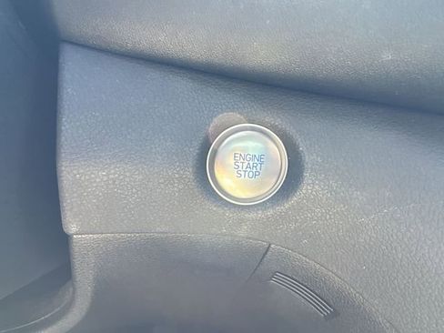 Used 2023 Hyundai Santa Fe SEL image 18