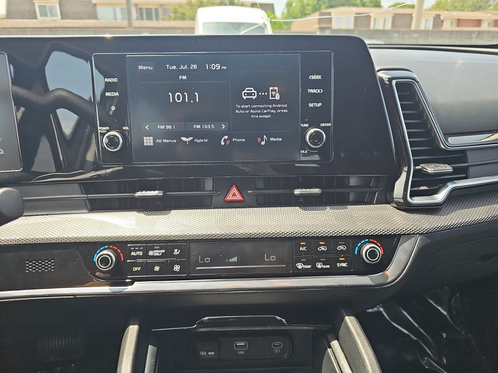 Used 2023 Kia Sportage LX AWD/4WD image 19