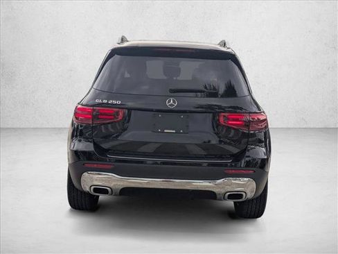 Used 2026 Mercedes-Benz GLB 250 image 7