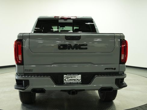 Used 2025 GMC Sierra 1500 AT4 w/ AT4 Premium Package AWD/4WD image 7