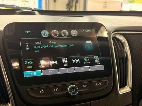 Used 2016 Chevrolet Malibu LT FWD image 14