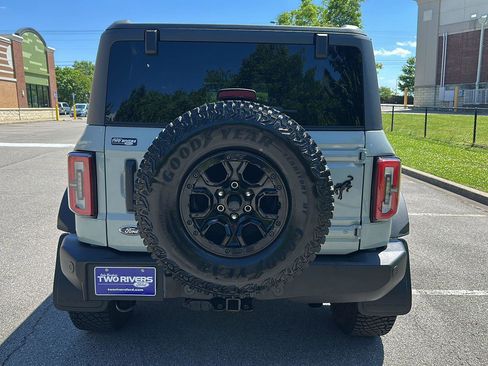 Certified 2024 Ford Bronco Wildtrak AWD/4WD image 4
