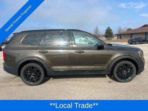 Used 2022 Kia Telluride EX w/ EX Premium Package image 7