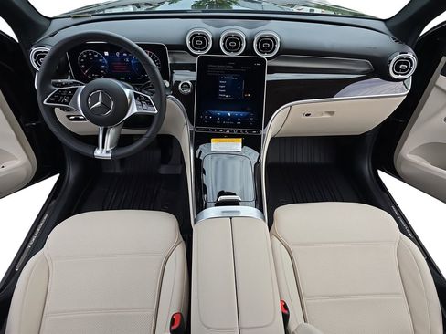 Certified 2025 Mercedes-Benz GLC 350e 4MATIC image 10