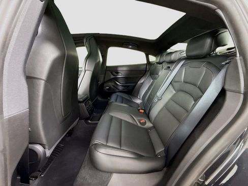 Used 2020 Porsche Taycan 4S w/ Premium Package image 26