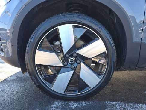 Certified 2023 Volvo XC40 Recharge Ultimate w/ Protection Package Premier image 13