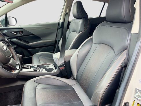 Used 2024 Subaru Crosstrek 2.5i Limited w/ Crosstrek Mirror Package image 21