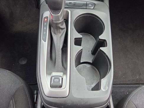 Used 2024 Chevrolet Trax LS FWD image 18