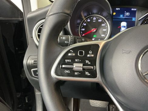 Used 2022 Mercedes-Benz GLC 300 GLC 300 image 16