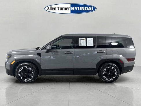 Certified 2025 Hyundai Santa Fe SE FWD image 5