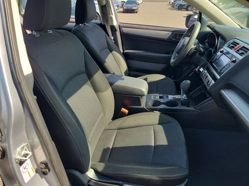 Used 2018 Subaru Outback 2.5i AWD/4WD image 20