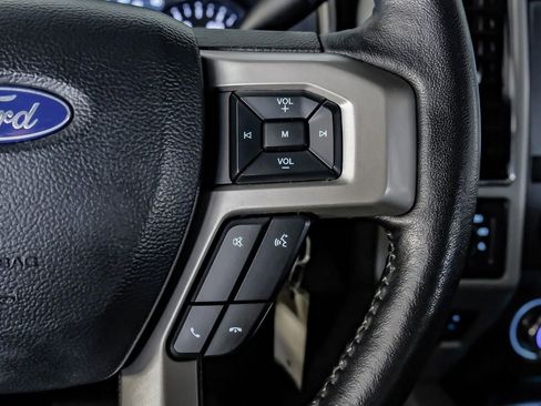 Used 2021 Ford F250 Lariat w/ Lariat Value Package image 18