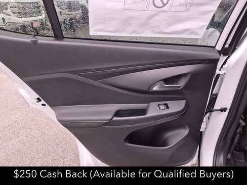 New 2026 Buick Envista Sport Touring FWD image 34