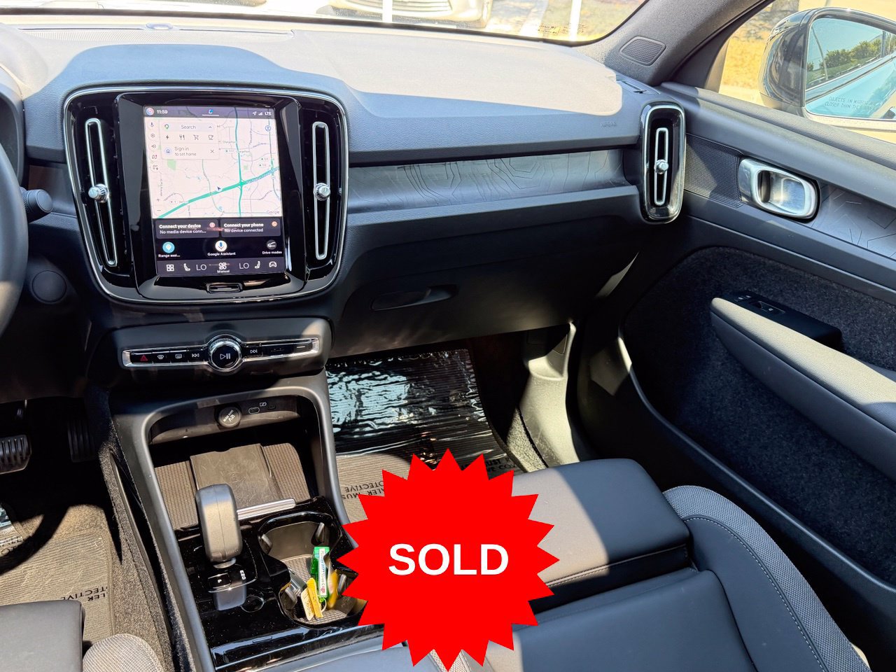 Certified 2023 Volvo C40 Recharge Core AWD/4WD image 16