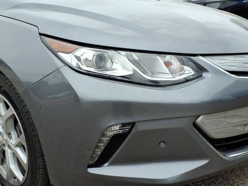 Used 2018 Chevrolet Volt Premier w/ Driver Confidence Package image 8