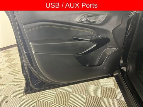 Used 2024 Chevrolet Trax ACTIV w/ Sunroof Package image 11