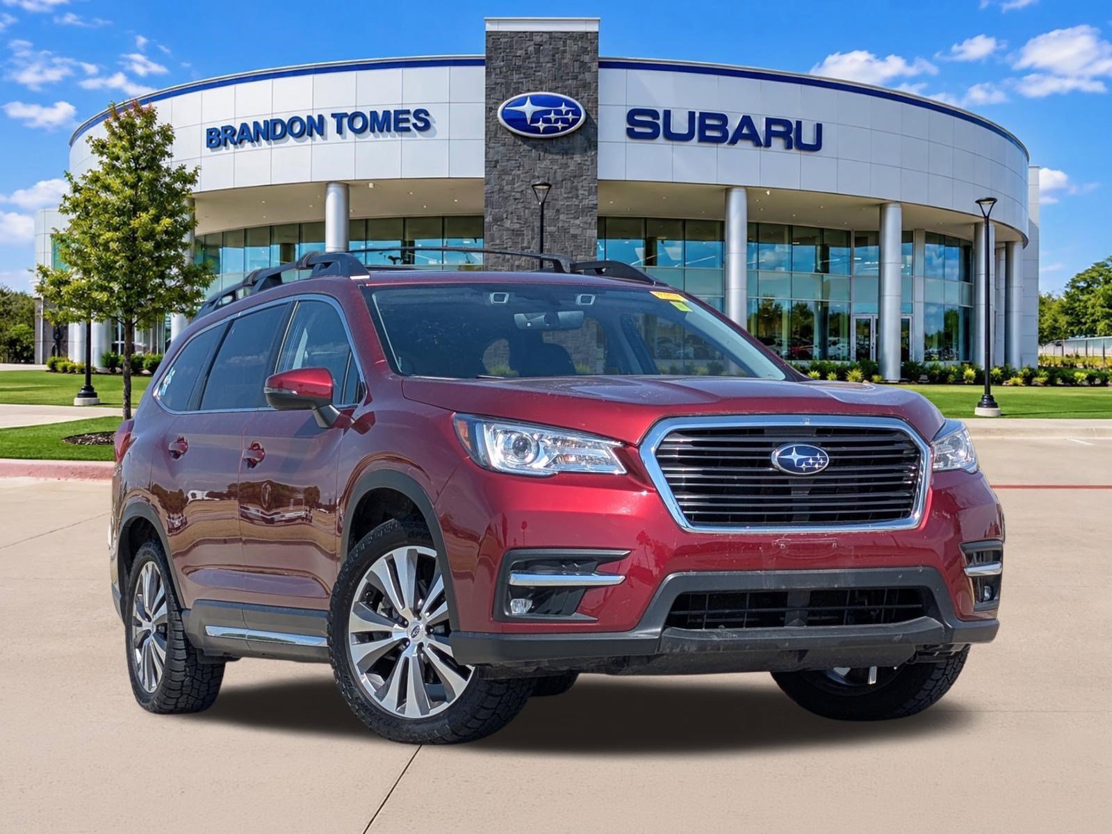 Used 2022 Subaru Ascent Limited w/ Technology Package AWD/4WD image 1